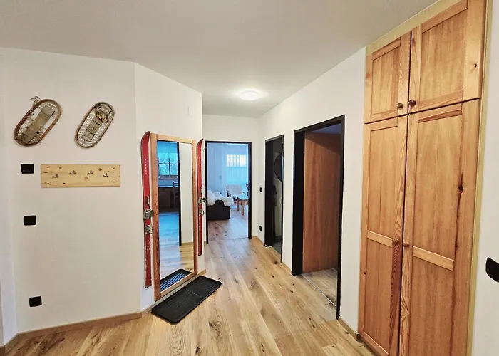 Irma In & Out 아파트