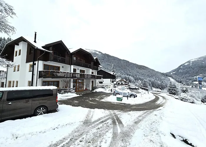 Irma In & Out 아파트 *